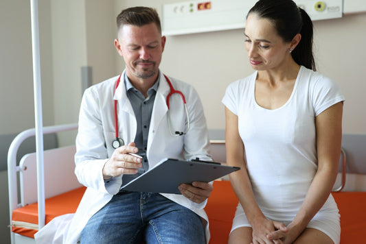 What is the Difference Between Hemorrhoids and Fissures: A Clear Explanation - Hem Healer